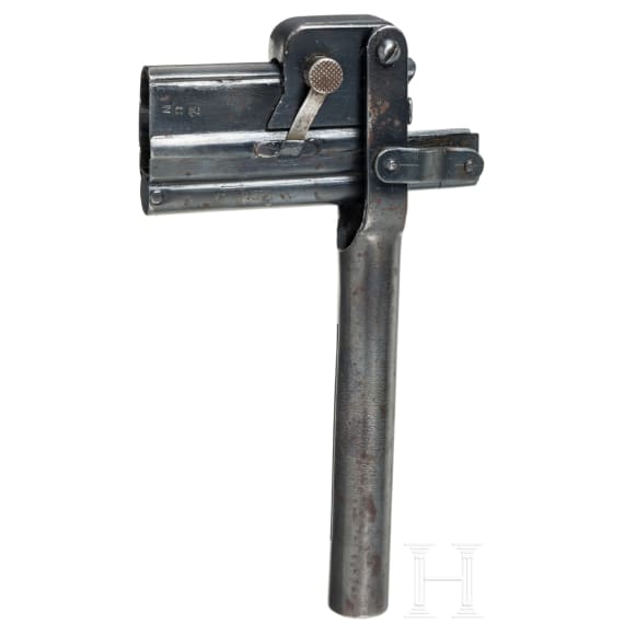 A loading tool for a Luger snail drum magazine