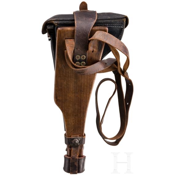 A shoulder stock with holster, straps and tools, for an Artillery Luger