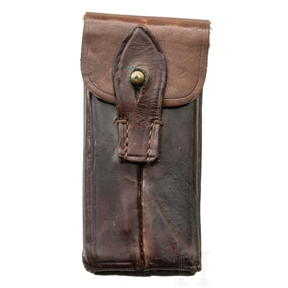 Double magazine pouch for a P 4, Imperial era