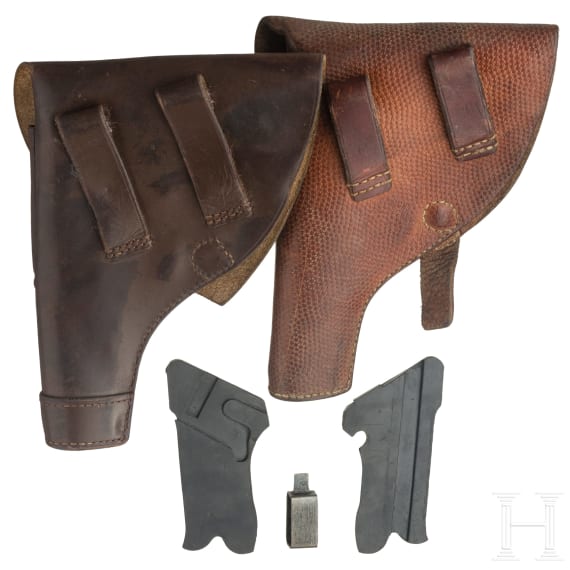 Two holsters for Husqvarna M07 and accessories for M40