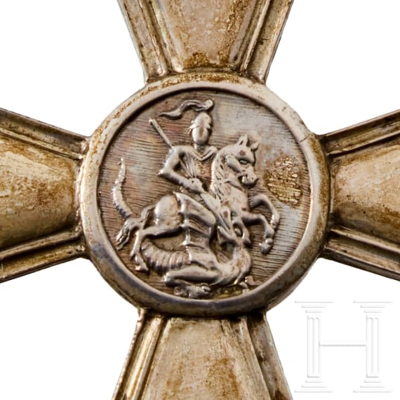 Zwei St.-Georgs-Kreuze, private Fertigungen, Russland bzw. deutsche Fertigung, 19. bzw. Anfang 20. Jhdt.