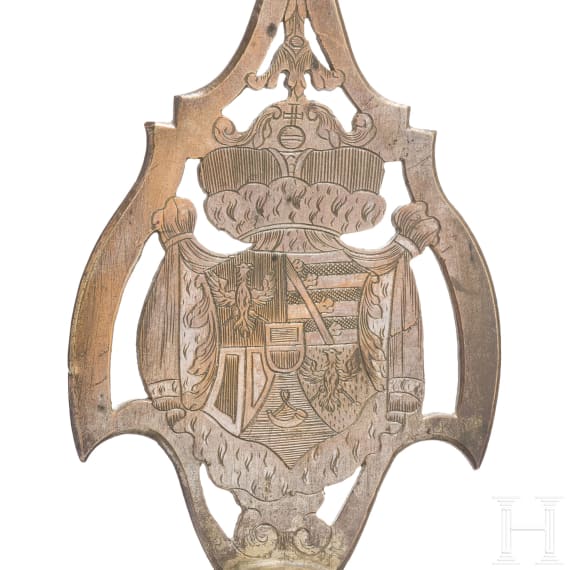 Fahnenspitze mit den Wappen des Fürsten Emanuel von Liechtenstein und der Gräfin Marie von Dietrichstein, Weichselburg, um 1730