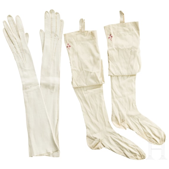 Kaiserin Elisabeth von &Ouml;sterreich - ein Paar wei&szlig;e Lederhandschuhe, vor 1889