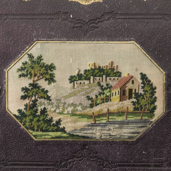 Kaiserin Elisabeth von &Ouml;sterreich - violette Lederschreibmappe aus ihrer Zeit als Prinzessin in Bayern, vor 1854