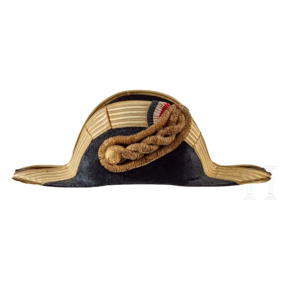 Kaiser Wilhelm II. - pers&ouml;nlicher Zweispitz und Epaulette als Gro&szlig;admiral, im Koffer