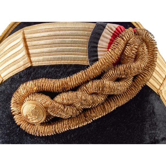 Kaiser Wilhelm II. - pers&ouml;nlicher Zweispitz und Epaulette als Gro&szlig;admiral, im Koffer