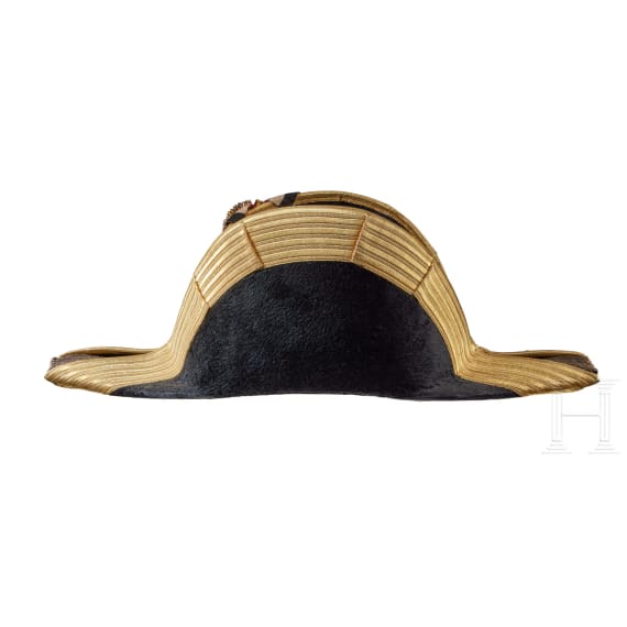 Kaiser Wilhelm II. - pers&ouml;nlicher Zweispitz und Epaulette als Gro&szlig;admiral, im Koffer