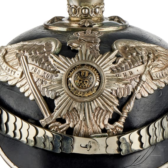 Preu&szlig;en - Helm f&uuml;r Offiziere des 1. Garde-Regiments zu Fu&szlig; mit Besitzermonogramm