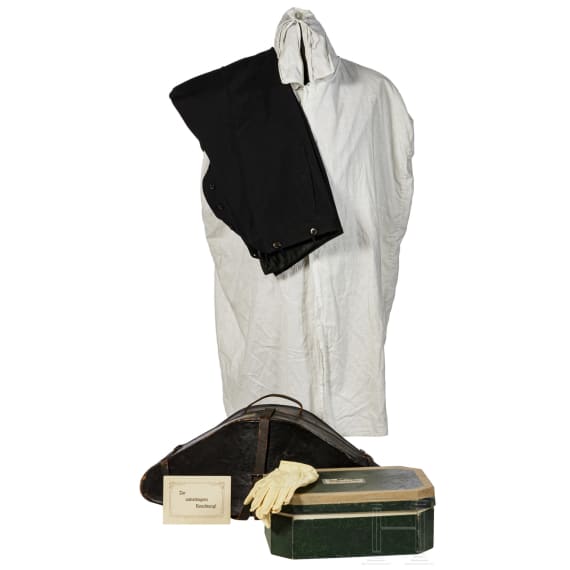 Prinz Alfons von Bayern (1862 - 1933) - sogenannte "Rote" Uniform des Hausritterordens vom Hl. Georg als Gro&szlig;prior des Ordens