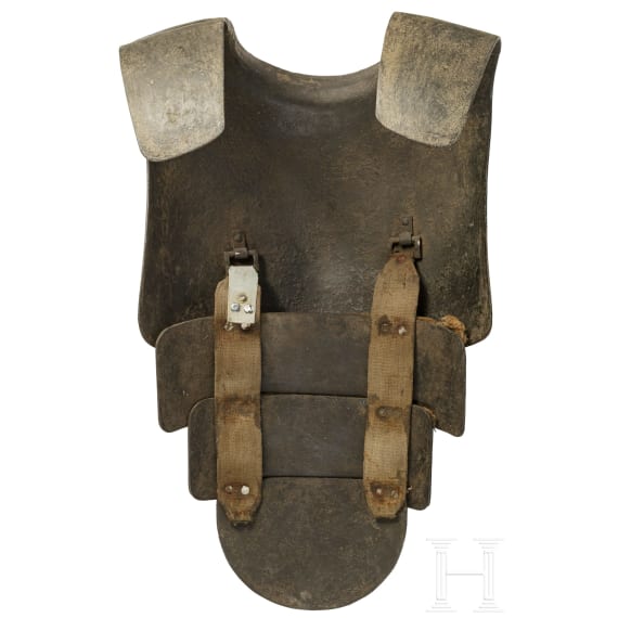 Grabenpanzer, Stahlhelm M 16 mit Stirnschild und Ausr&uuml;stungsteile