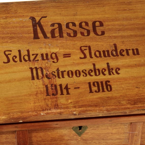 Kasse "Feldzug - Flandern" und Dokumente des Besitzers