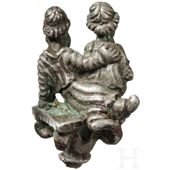 Nadelkopf mit Paar, spätparthisch, 250 - 300 n. Chr.