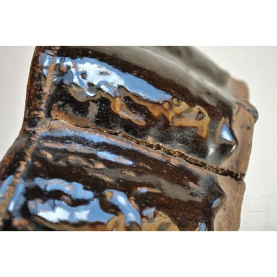 A rare russet-splashed and black-glazed pillow, probably northern Song/Jin Dynasty (960 - 1234)
