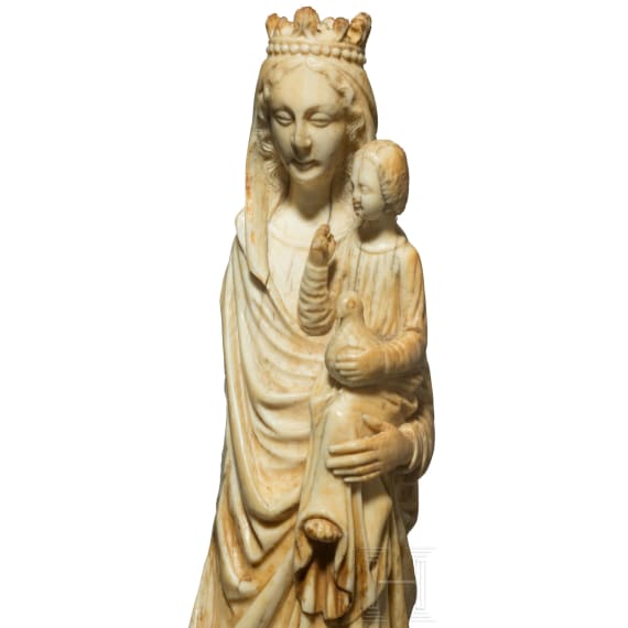 Elfenbeinfigur der Maria mit dem Christusknaben, deutsch, um 1500