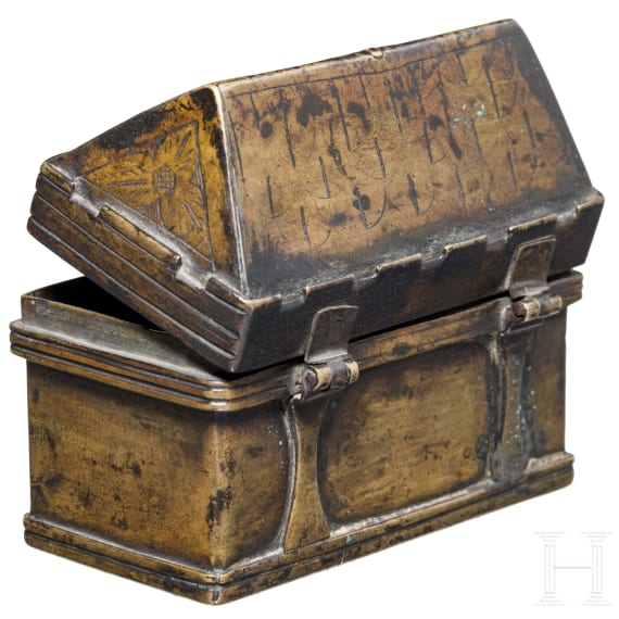 A French bronze "christmatorium" box, 14th century