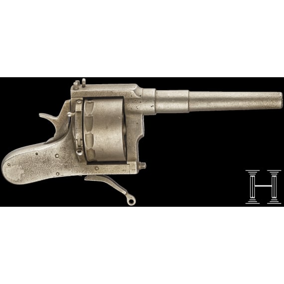 A ship revolver, circa 1900
