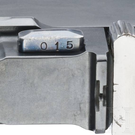 Mauser C 96 Fixed Sight 6-Shot Flatside Bolo (Offiziers-Sechslader), in Schatulle