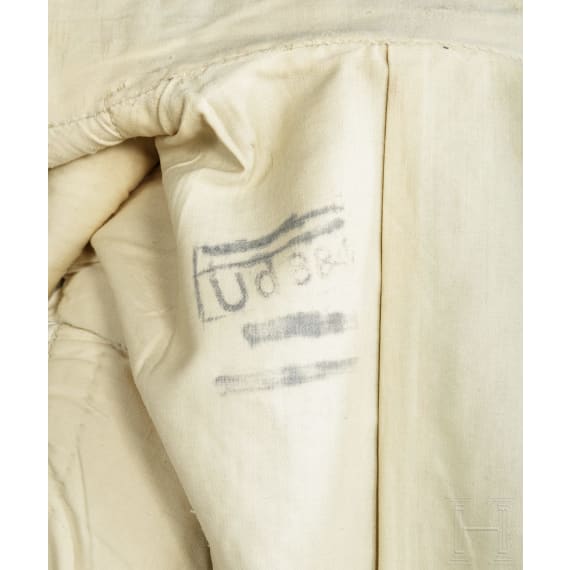 An attila for a non-commissioned officer in the 2nd Rhenish Hussar Regiment No. 9, dated 1915