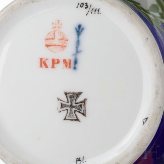 A KPM porcelain cup with Iron Cross, 1914 - 1918