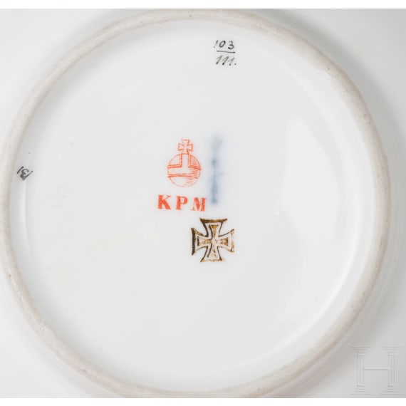 KPM-Porzellantasse mit Eisernem Kreuz, 1914 - 1918