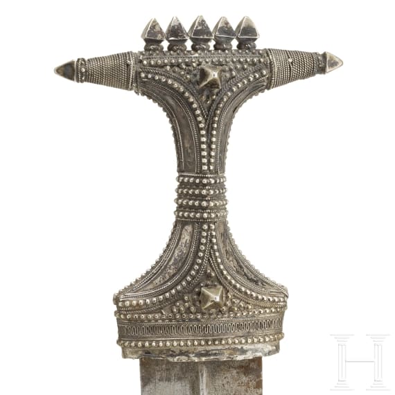 A silver-mounted Yemenite djambia, 1st half of the 20th century