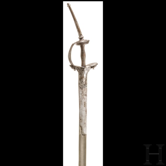 An Indian khanda, circa 1800