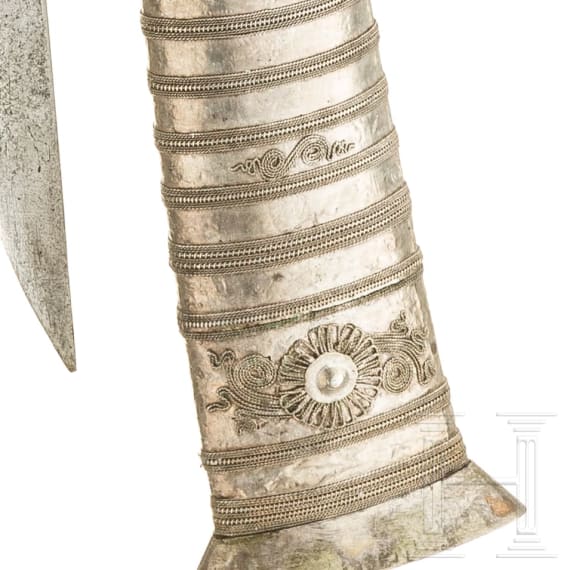 A Burmese small silver-mounted dha, circa 1900