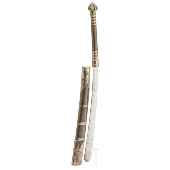 A Burmese silver-mounted dha, 19th century