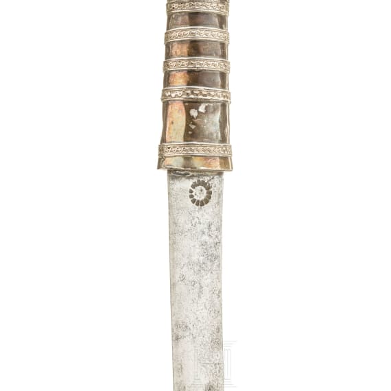A Burmese silver-mounted dha, 19th century