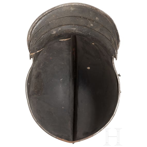 A part of a helmet and a gauntlet, historicism in the style of the 16th century