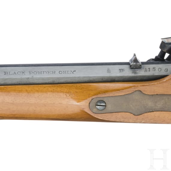 Two percussion pistols, Italian relicas