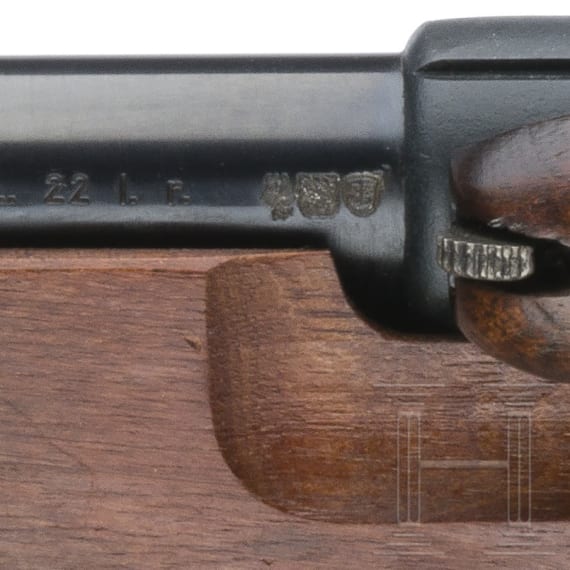 A Rh&ouml;ner Sportwaffen single-loader pistol
