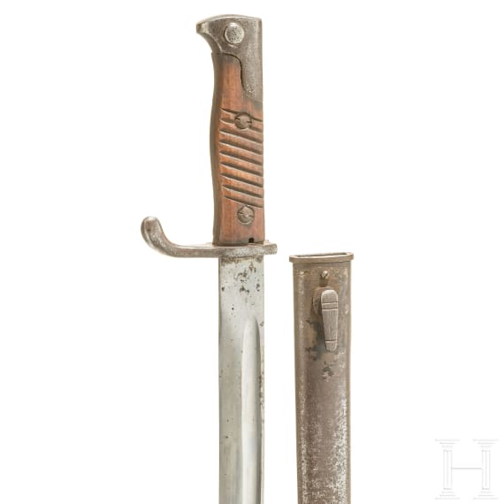 A bayonet M 1898/05