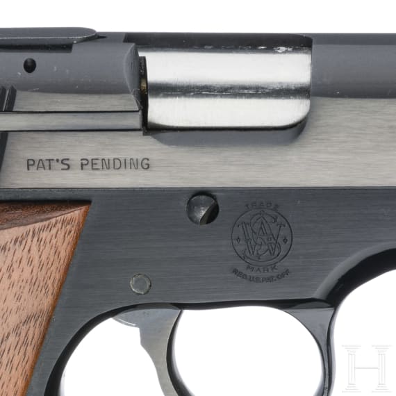 Smith & Wesson Mod. 39-2, in box
