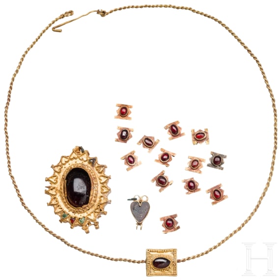 Goldschmuckensemble, nördlicher Schwarzmeerraum bis nördliches Persien, 2. - 3. Jhdt. n. Chr.