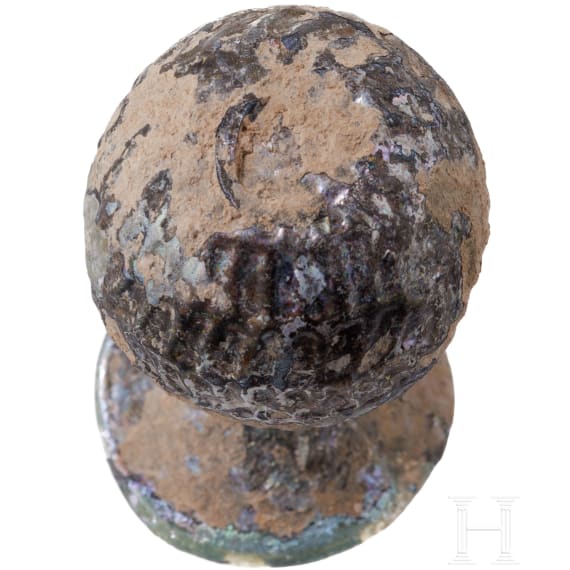 Formgeblasener Parfumflakon aus Glas, römische Levante, 3. Jhdt. n. Chr.