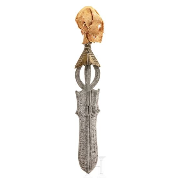 A Congolese club-knife (poto) with rattan-wrapped pommel