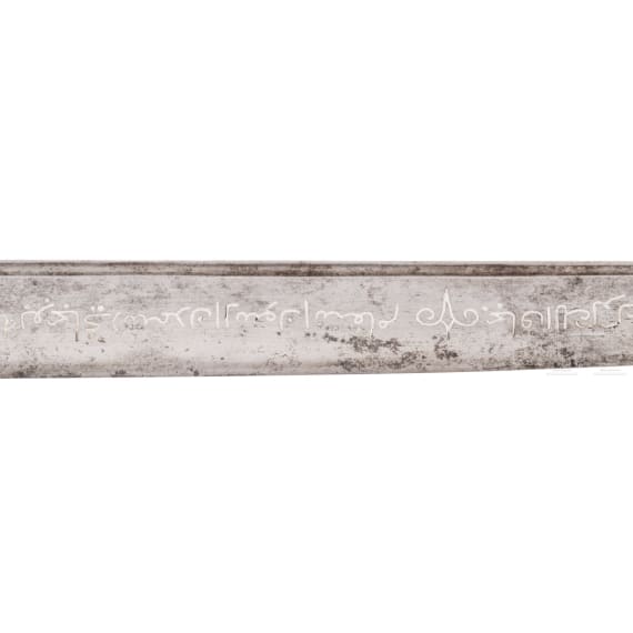 Goldtauschierter Yatagan mit silberner Scheide, osmanisch, datiert 1790