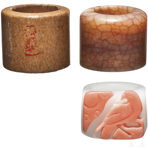 14 Bogenringe aus Jade und Hartstein, China, Qing-Dynastie