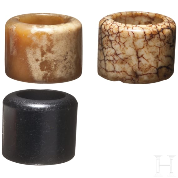 14 Bogenringe aus Jade und Hartstein, China, Qing-Dynastie