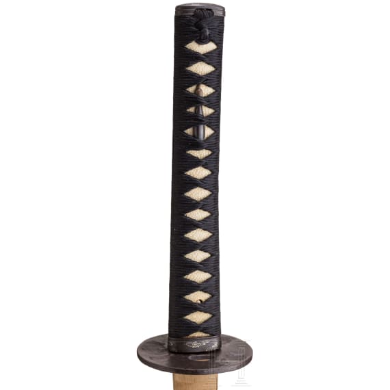 Katana-Klinge in Shirasaya und passende Koshirae, Japan, Edo-Periode