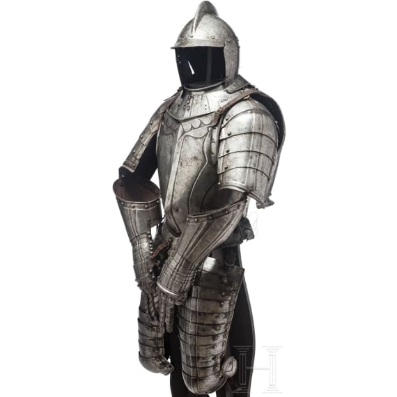 Schwarzwei&szlig;er Trabharnisch, aus alten Teilen zusammengestellt, N&uuml;rnberg, um 1560 - 1600