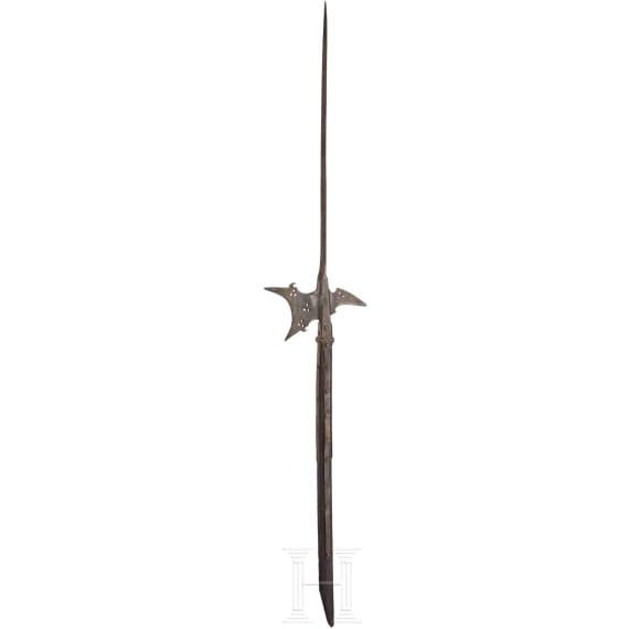 Helmbarte mit stark gek&uuml;rztem Schaft, deutsch, um 1600