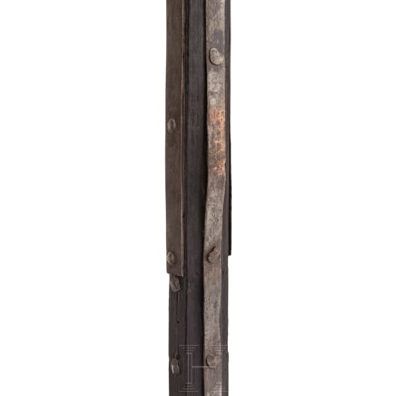 Helmbarte mit stark gek&uuml;rztem Schaft, deutsch, um 1600
