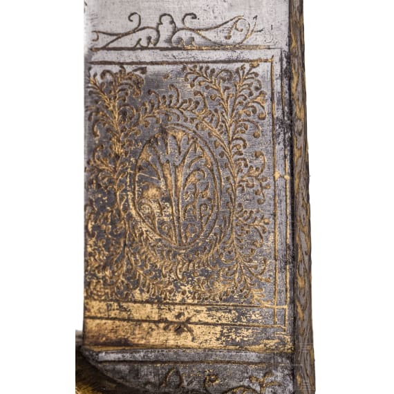 Gro&szlig;es jagdliches Messer mit feuervergoldetem L&ouml;wengriff, Venedig, um 1600