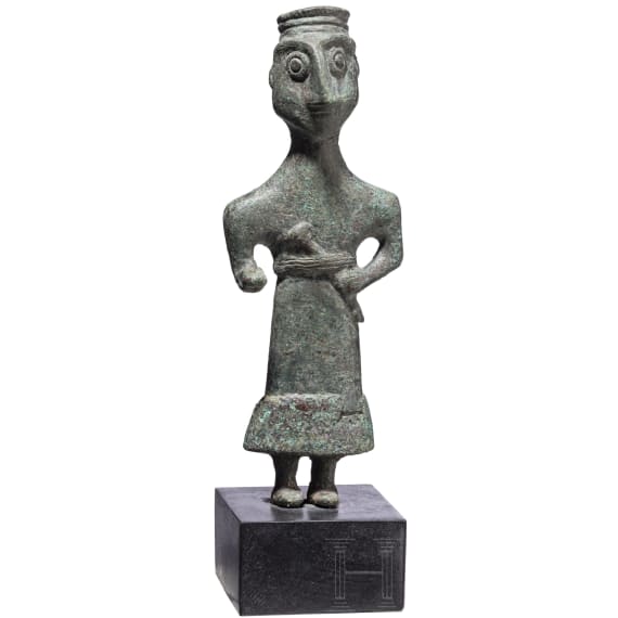Bronzestatuette eines Mannes mit Dolch, neoelamitisch, 8. - 7. Jhdt. v. Chr.