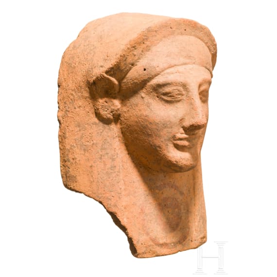 Protome eines Frauenkopfes aus Ton, archaisch, 2. H&auml;lfte 6. Jhdt. v. Chr.