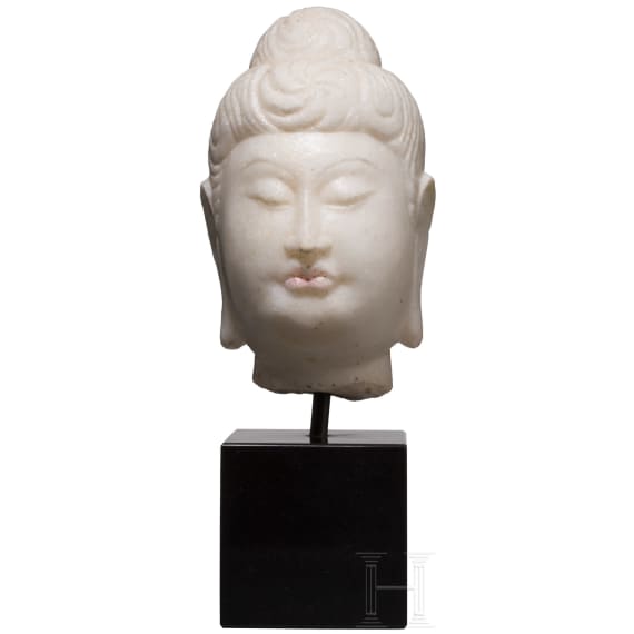 Kopf des Shakyamuni-Buddhas aus Marmor, China, Tang-Dynastie