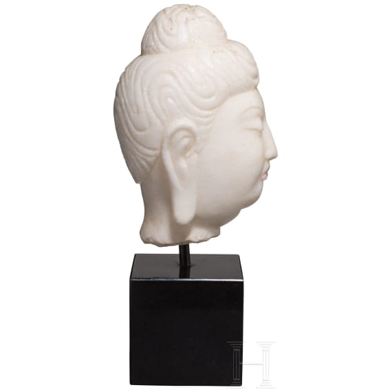 Kopf des Shakyamuni-Buddhas aus Marmor, China, Tang-Dynastie