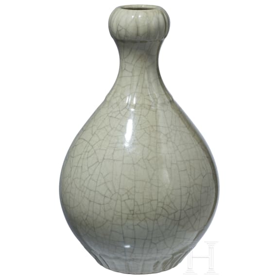 Gro&szlig;e Knoblauchmund-Vase mit Ge-Typus-Glasur und Yongzheng-Sechszeichenmarke (1678 - 1735), wahrscheinlich sp&auml;ter